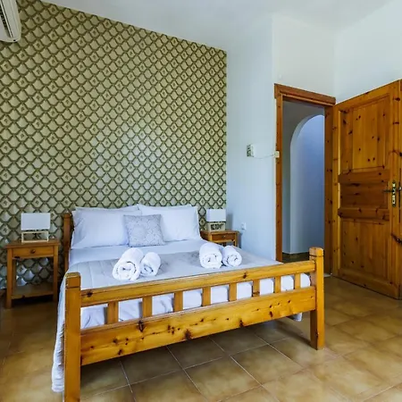 Panagou 3* Skopelos Town