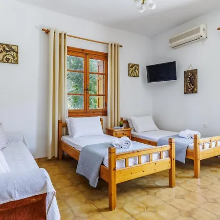 Guest house Panagou *