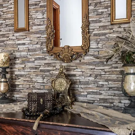 Panagou Casa de hóspedes 3*