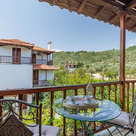 Panagou Guest house
