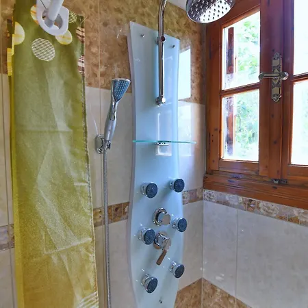 Guest house Panagou Skopelos Town
