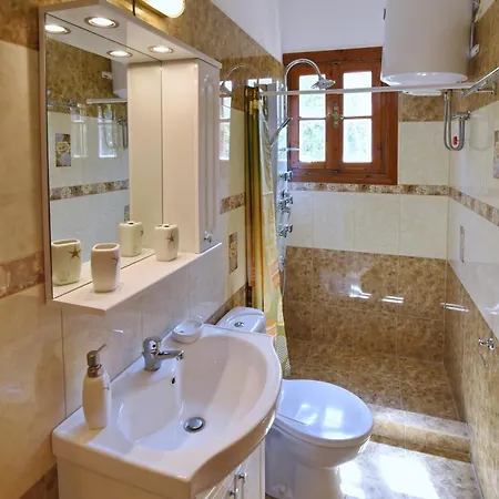 Casa de hóspedes Panagou 3*