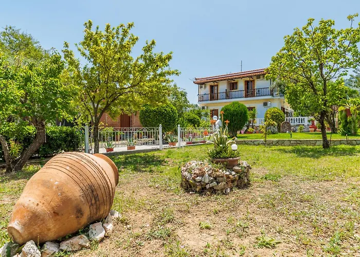 Panagou Skopelos Town