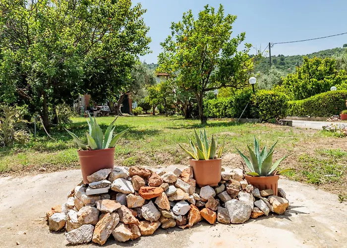 Guest house Panagou Skopelos Town