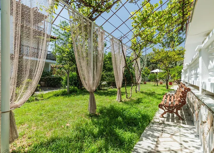 Panagou 3* Skopelos Town