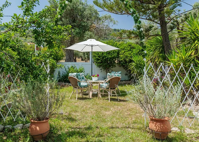 Guest house Panagou 3*