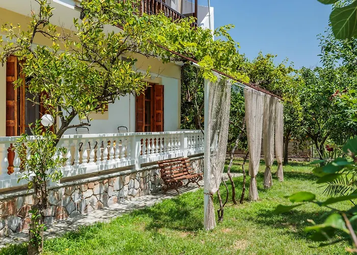 Panagou Guest house Skopelos Town