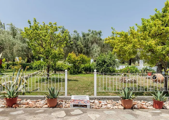 Panagou Guest house Skopelos Town