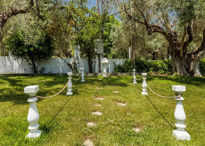 Panagou 3* Skopelos Town